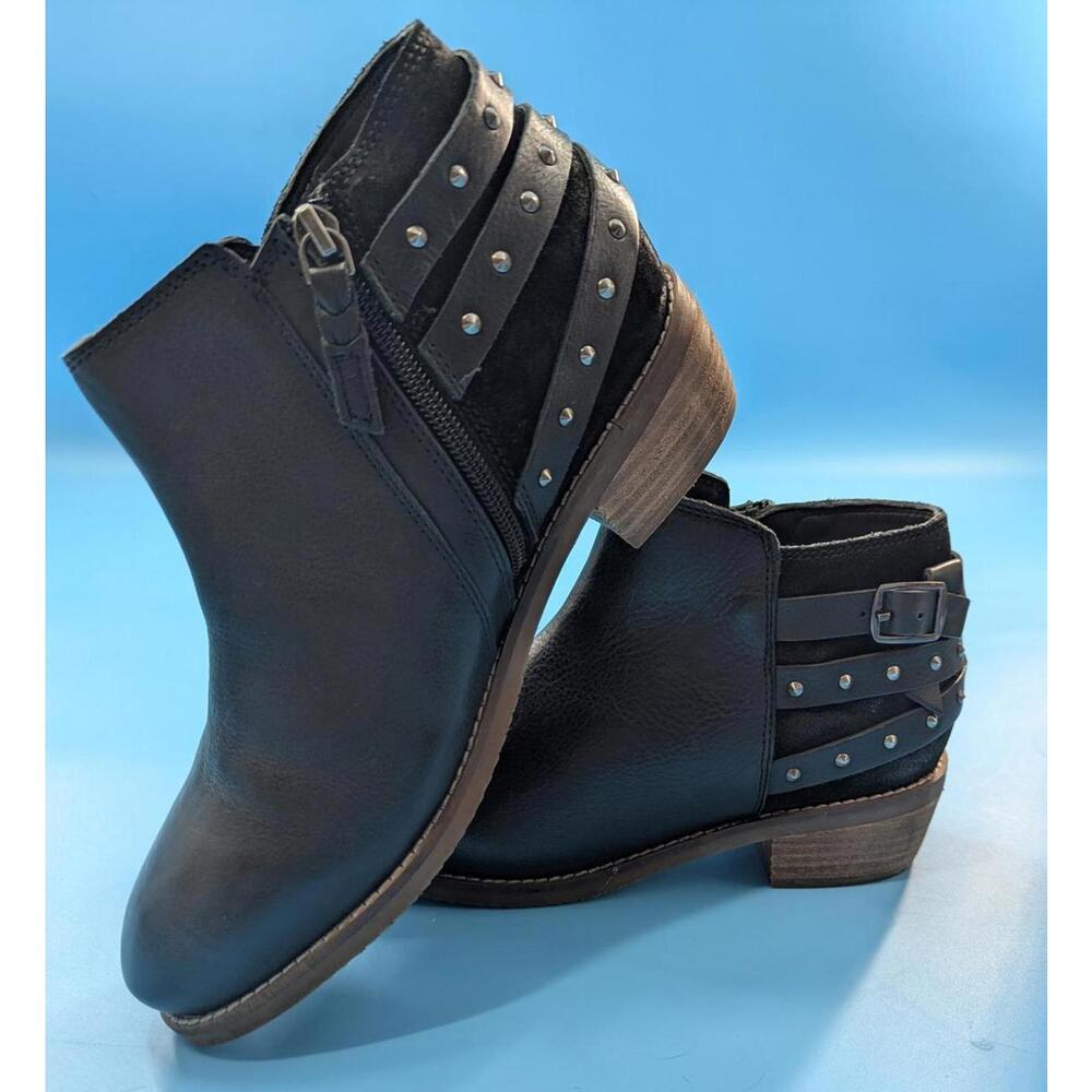 SoftWalk Women's Raleigh Ankle Boot with Studded Strap Detail NWOB $150 Size 8.5